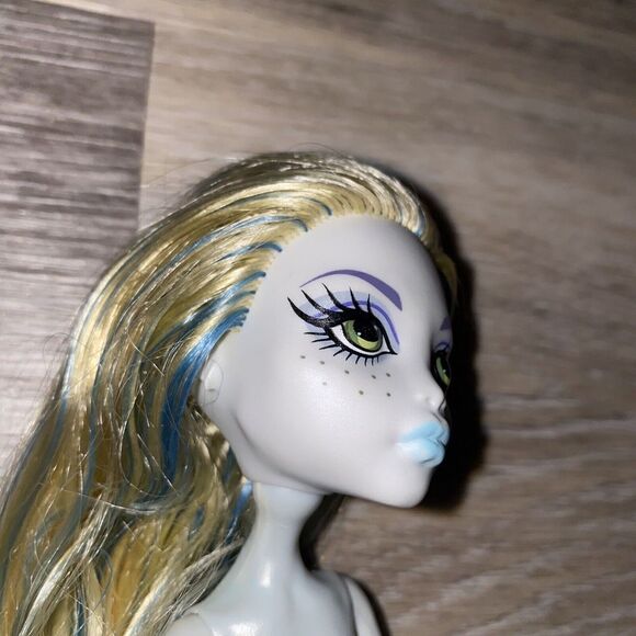 Monster High Lagoona Blue Student Disembody Council Doll - Picture 3 of 9